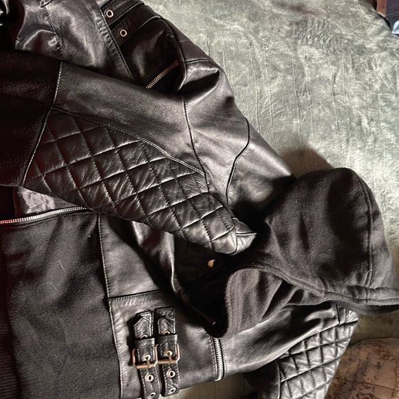 Sourock Leather Coat/Jacket - Picture 3 of 4